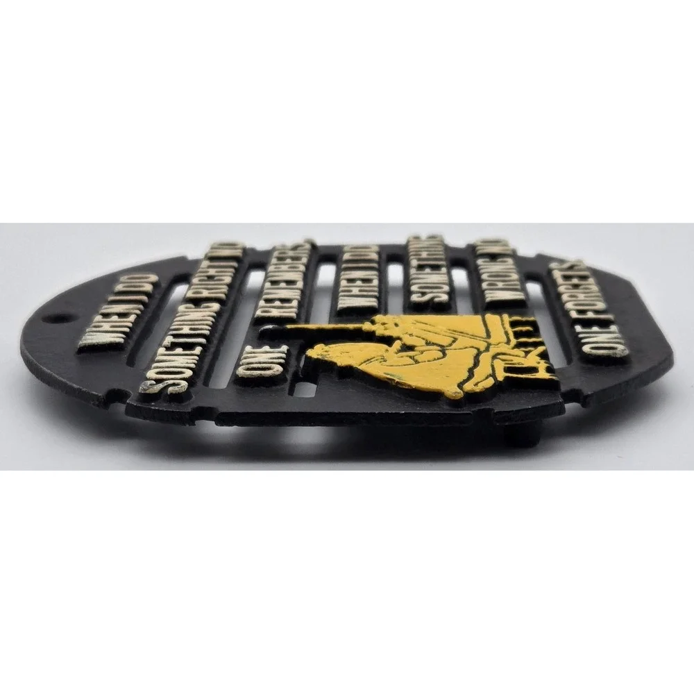 Funny Home Office‎ Humor Trivet Metal Wall Sign When I Do Something Right Wrong